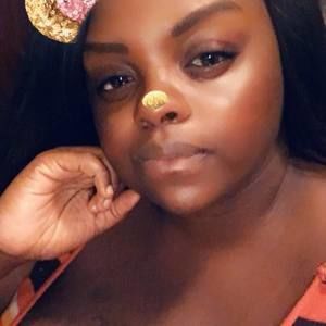 Meet your Posher, Vanessa